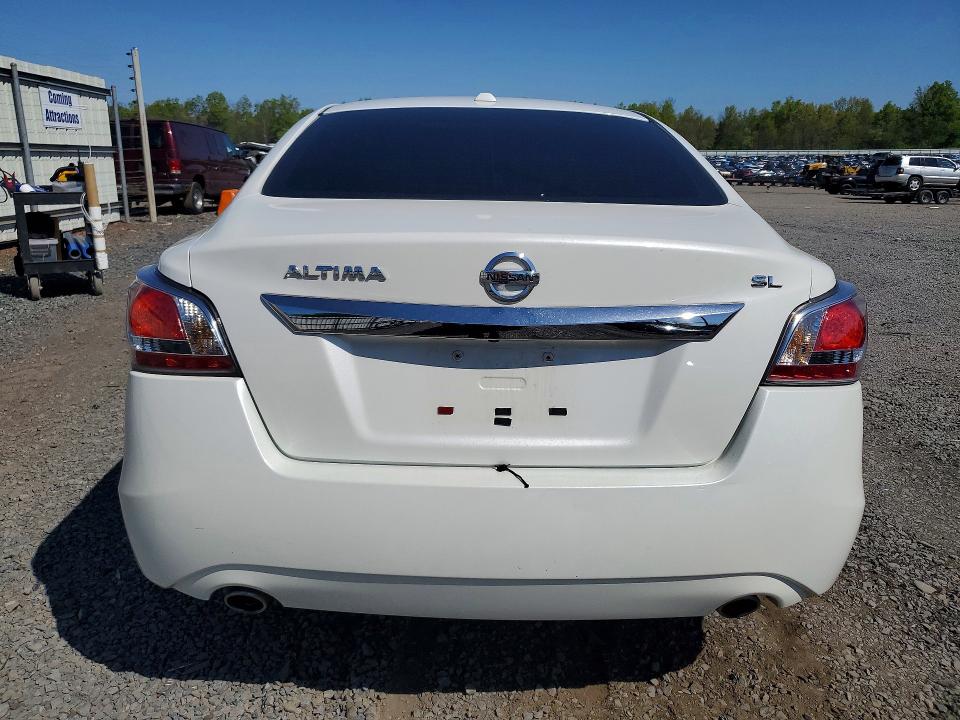 Photo 6 from auction – 2015 NISSAN ALTIMA with VIN 1N4AL3APXFC113606