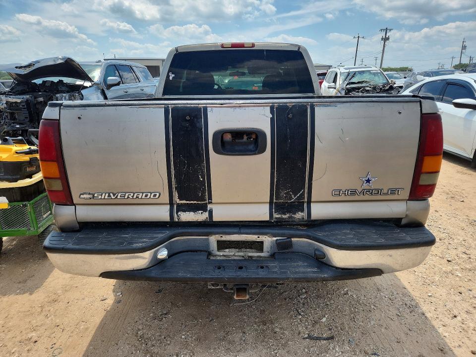 Photo 6 from auction – 2002 CHEVROLET SILVERADO with VIN 2GCEC19V621272772