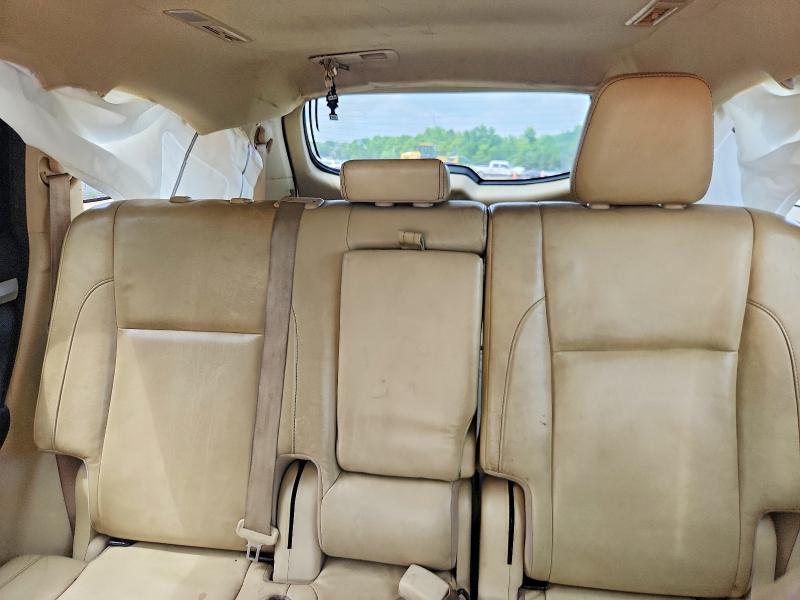 Photo 10 from auction – 2017 TOYOTA HIGHLANDER with VIN 5TDKZRFH4HS204809