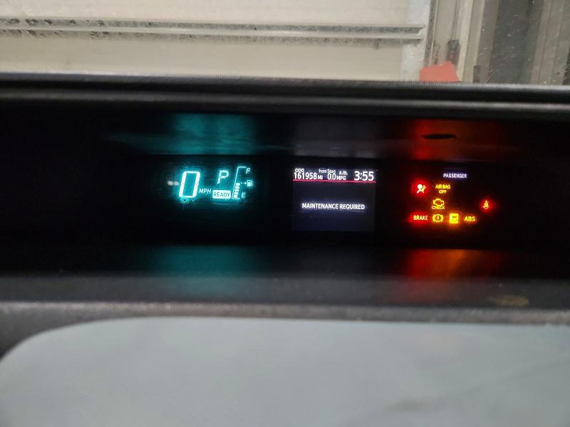 Photo 9 from auction – 2012 TOYOTA PRIUS C with VIN JTDKDTB32C1004605