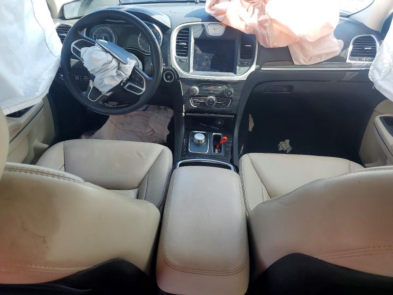 Photo 8 from auction – 2020 CHRYSLER 300 with VIN 2C3CCAAG3LH220694
