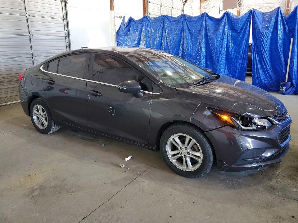 Photo 4 from auction – 2026 CHEVROLET CRUZE with VIN 1G1BE5SM1G7320445