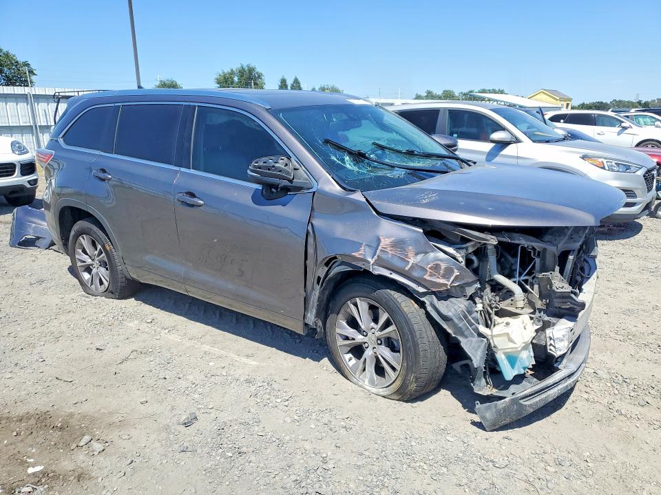 Photo 4 from auction – 2014 TOYOTA HIGHLANDER with VIN 5TDKKRFH4ES012662