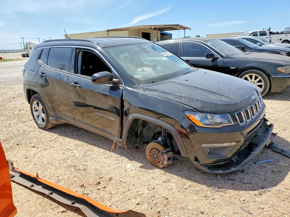 Photo 4 from auction – 2018 JEEP COMPASS with VIN 3C4NJDBB9JT116892