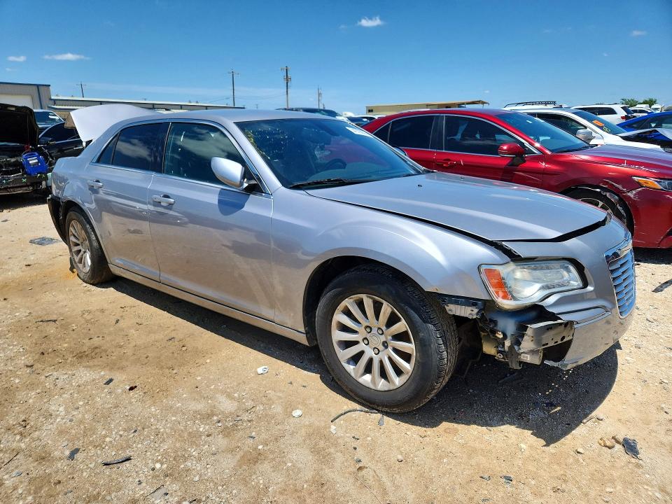 صورة رقم 4 من المزاد - 2014 CHRYSLER 300 مع VIN 2C3CCAAG5EH202961