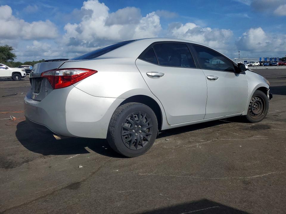 Photo 3 from auction – 2014 TOYOTA COROLLA with VIN 2T1BURHE2EC216298