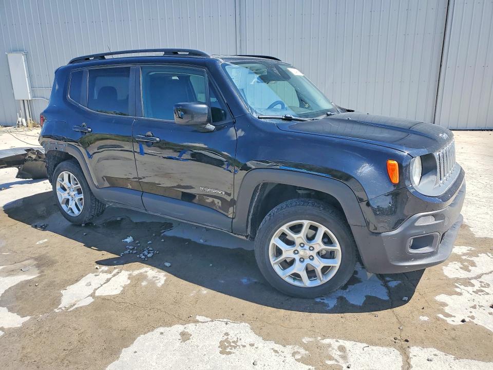 Photo 4 from auction – 2017 JEEP RENEGADE with VIN ZACCJBBB4HPG56972