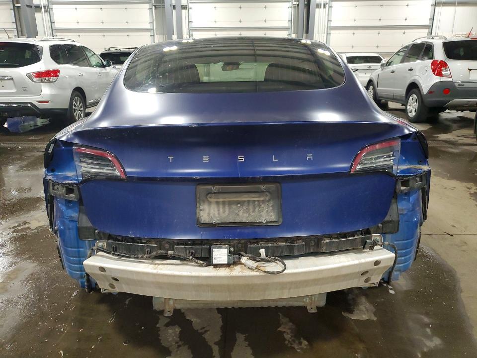 Photo 6 from auction – 2020 TESLA MODEL 3 with VIN 5YJ3E1EB5LF636417