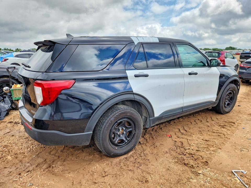 Photo 3 from auction – 2024 FORD EXPLORER with VIN 1FM5K8AB6RGA67474