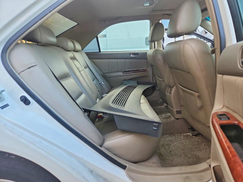 Photo 10 from auction – 2005 TOYOTA CAMRY with VIN 4T1BF32K35U085063
