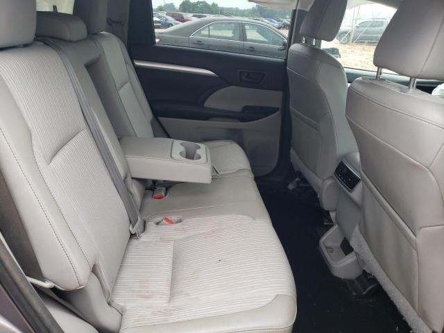 Zdjęcie 11 z aukcji – 2015 TOYOTA HIGHLANDER z VIN 5TDZKRFH5FS076628