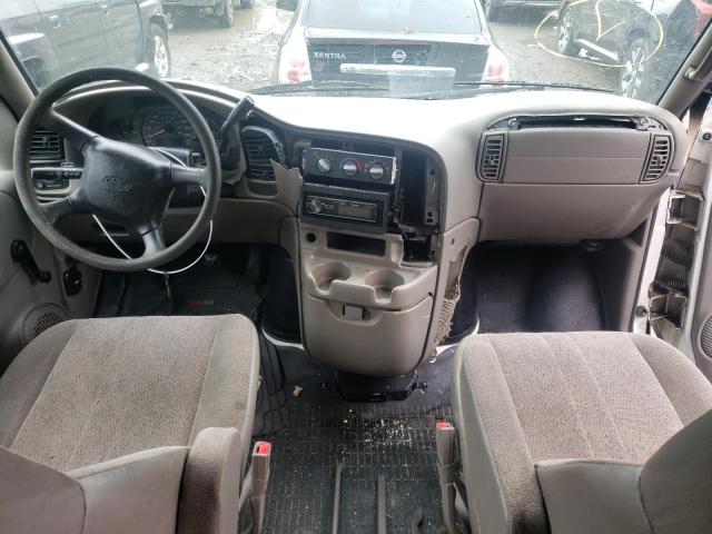 Photo 8 from auction – 2004 CHEVROLET ASTRO with VIN 1GCDM19XX4B104338