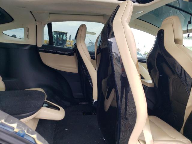 Photo 11 from auction – 2017 TESLA MODEL X with VIN 5YJXCBE26HF034811