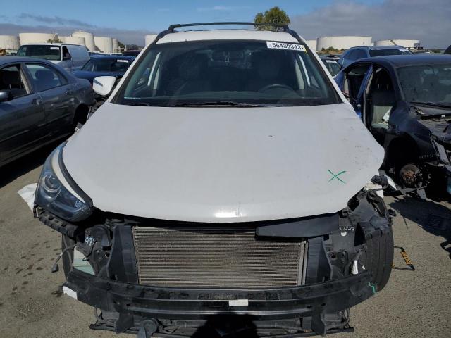 Photo 5 from auction – 2017 HYUNDAI SANTA FE S with VIN 5NMZU3LB0HH034137