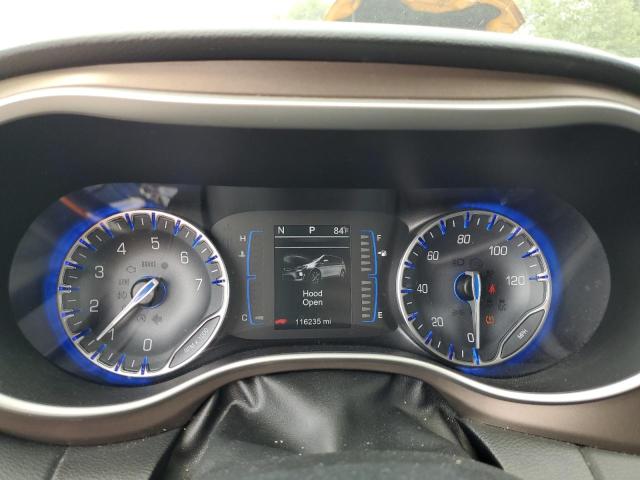 Photo 9 from auction – 2017 CHRYSLER PACIFICA T with VIN 2C4RC1BGXHR642290