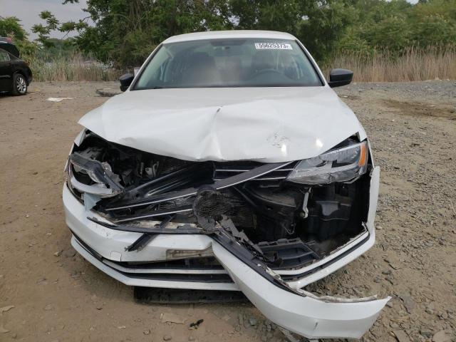 Photo 5 from auction – 2015 VOLKSWAGEN JETTA BASE with VIN 3VW2K7AJ5FM249853