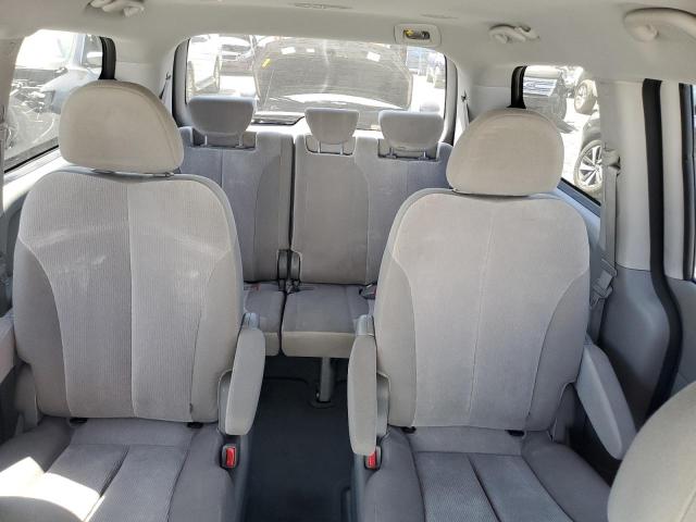 Photo 10 from auction – 2014 KIA SEDONA LX with VIN KNDMG4C70E6590475