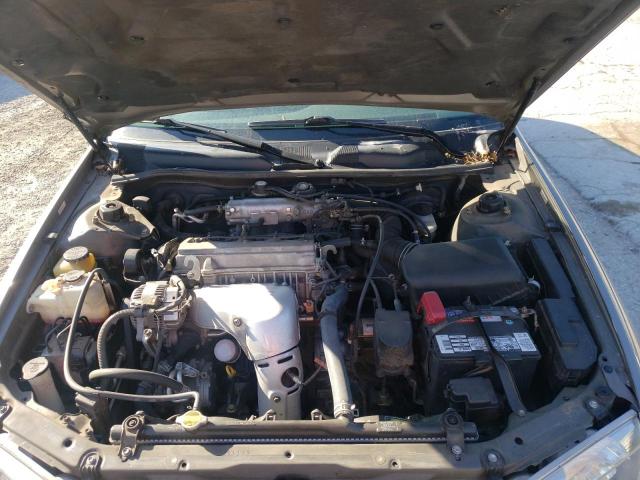 Photo 11 from auction – 2001 TOYOTA CAMRY CE with VIN 4T1BG22K01U079948