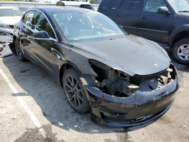 Photo 4 from auction – 2018 TESLA MODEL 3 with VIN 5YJ3E1EB8JF130335