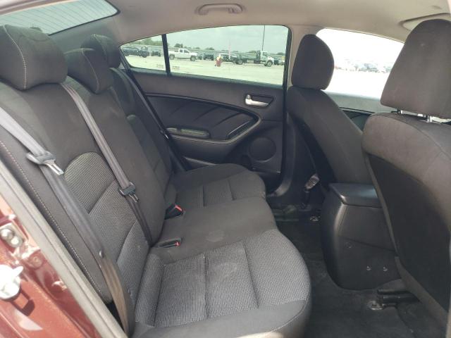 Photo 10 from auction – 2017 KIA FORTE LX with VIN 3KPFK4A74HE115758
