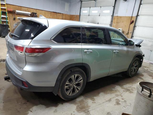 Photo 3 from auction – 2016 TOYOTA HIGHLANDER with VIN 5TDBKRFH7GS321108