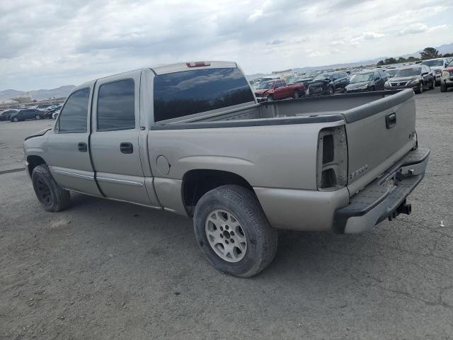 Photo 2 from auction – 2005 GMC NEW SIERRA with VIN 2GTEC13T251178349