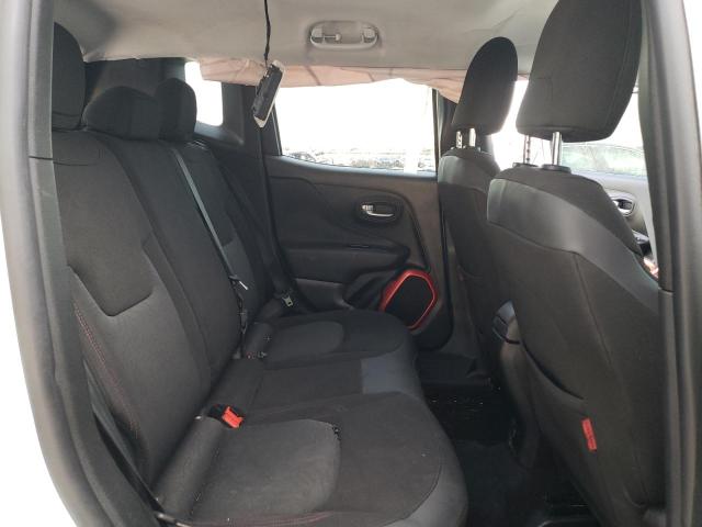 Photo 11 from auction – 2016 JEEP RENEGADE T with VIN ZACCJBCT0GPD64340