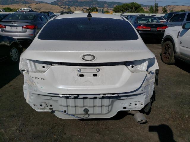 Photo 6 from auction – 2021 KIA FORTE FE with VIN 3KPF24AD1ME325086