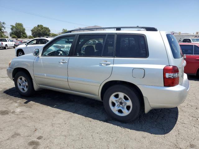 Photo 2 from auction – 2004 TOYOTA HIGHLANDER with VIN JTEDD21A640101571