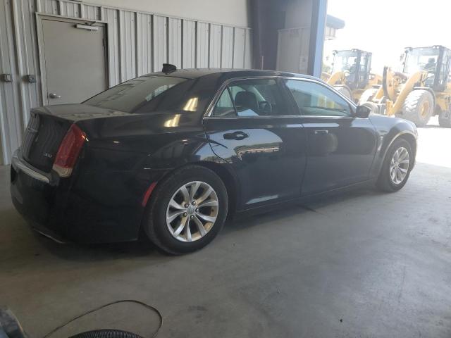Photo 3 from auction – 2015 CHRYSLER 300 LIMITE with VIN 2C3CCAAG8FH930694