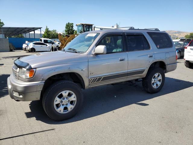 TOYOTA 4RUNNER SR 2002 with VIN JT3GN86R120246728 - Photo from auction