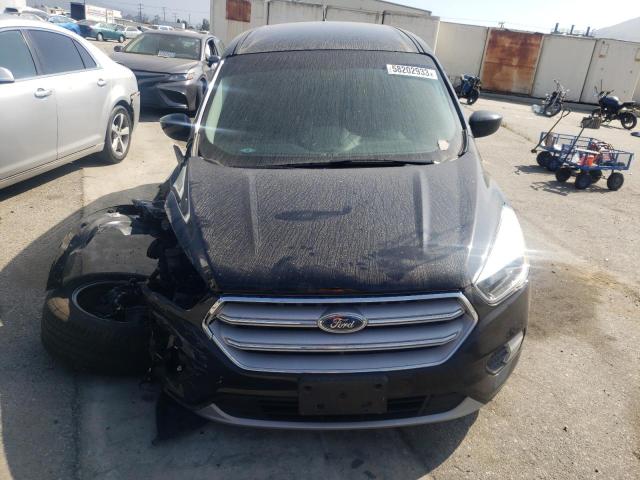 Photo 5 from auction – 2019 FORD ESCAPE SE with VIN 1FMCU0GDXKUB05162