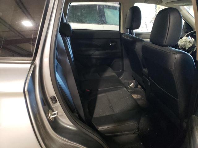 Photo 10 from auction – 2015 MITSUBISHI OUTLANDER with VIN JA4AD3A39FZ001777