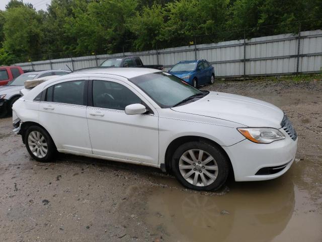 Photo 4 from auction – 2013 CHRYSLER 200 TOURIN with VIN 1C3CCBBB2DN514105