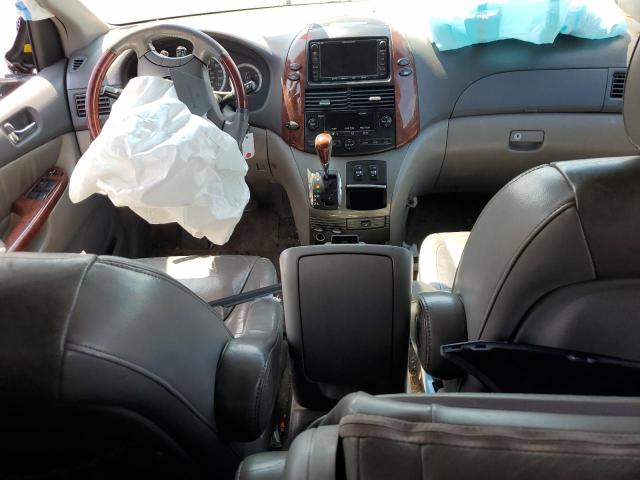 Photo 8 from auction – 2005 TOYOTA SIENNA XLE with VIN 5TDBA22C15S047793