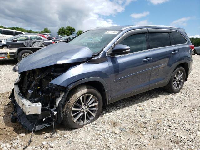 TOYOTA HIGHLANDER 2019 with VIN 5TDJZRFHXKS975262 - Photo from auction