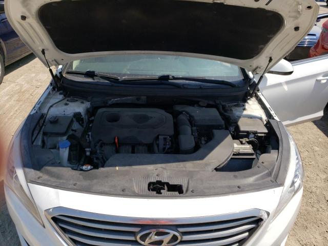 Photo 11 from auction – 2016 HYUNDAI SONATA SE with VIN 5NPE24AF4GH389541