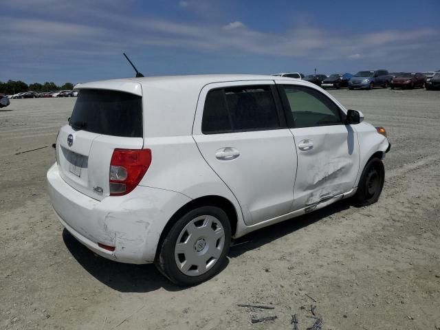 Photo 3 from auction – 2013 TOYOTA SCION XD with VIN JTKKUPB44D1032819