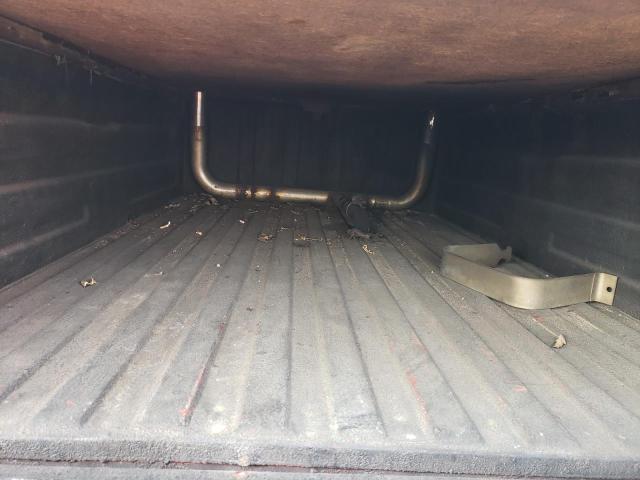 Photo 10 from auction – 2001 CHEVROLET SILVERADO with VIN 1GCEK14V21Z226646