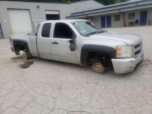 Photo 4 from auction – 2011 CHEVROLET SILVERADO with VIN 1GCRKSE37BZ327669