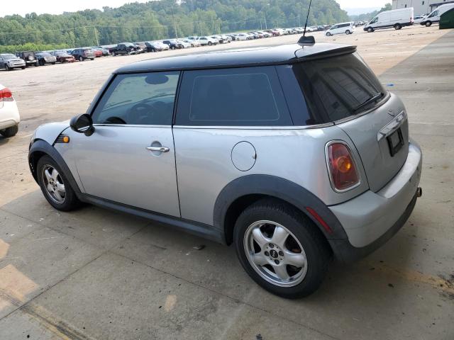 Photo 2 from auction – 2007 MINI COOPER with VIN WMWMF33587TT55061