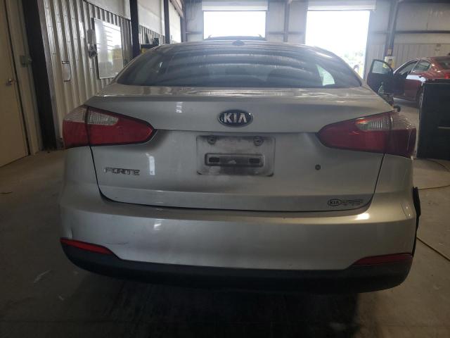 Photo 6 from auction – 2015 KIA FORTE LX with VIN KNAFK4A66F5412186