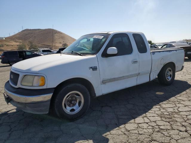 FORD F150 2000 with VIN 1FTRX17W1YKB34194 - Photo from auction