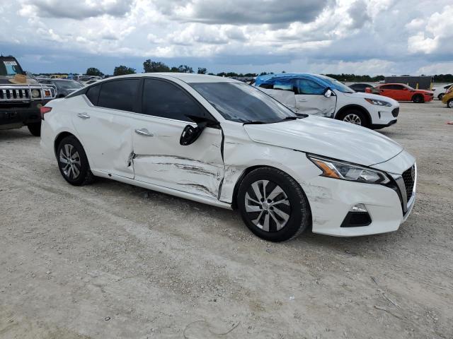 Photo 4 from auction – 2019 NISSAN ALTIMA S with VIN 1N4BL4BV8KN308822