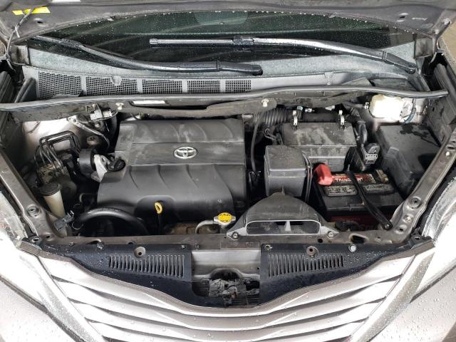 Photo 12 from auction – 2015 TOYOTA SIENNA XLE with VIN 5TDYK3DC3FS617045
