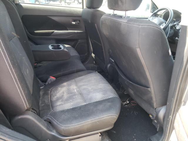 Photo 10 from auction – 2018 MITSUBISHI OUTLANDER with VIN JA4AZ3A33JZ054727