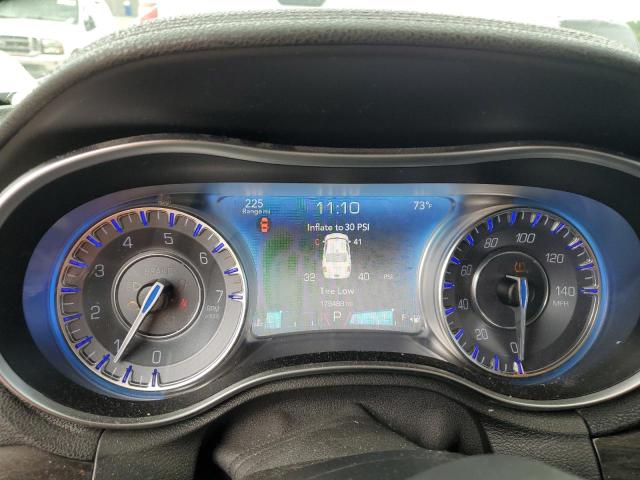 Photo 9 from auction – 2015 CHRYSLER 300 LIMITE with VIN 2C3CCARG2FH899785