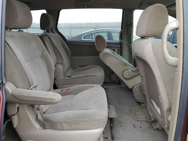 Photo 11 from auction – 2004 TOYOTA SIENNA CE with VIN 5TDZA23C24S200547