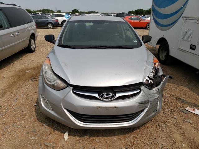 Photo 5 from auction – 2012 HYUNDAI ELANTRA GL with VIN 5NPDH4AE2CH069856