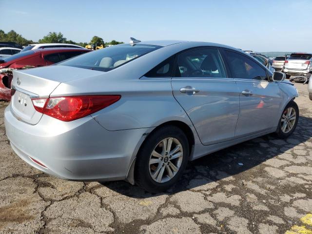 Photo 3 from auction – 2012 HYUNDAI SONATA GLS with VIN 5NPEB4AC3CH470367